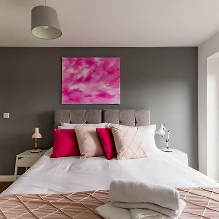 Tm - Rana Court 1 Bedroom Apartment With Balcony Oxford Eksteriør billede