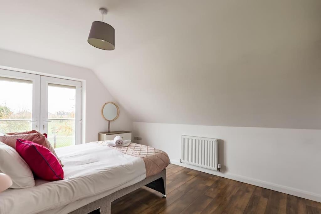 Tm - Rana Court 1 Bedroom Apartment With Balcony Oxford Eksteriør billede